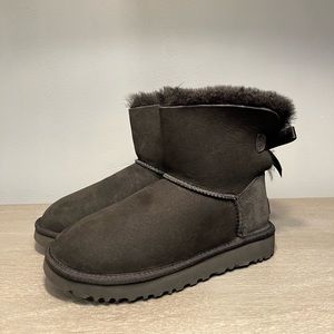 UGG Mini Bailey Bow Boots